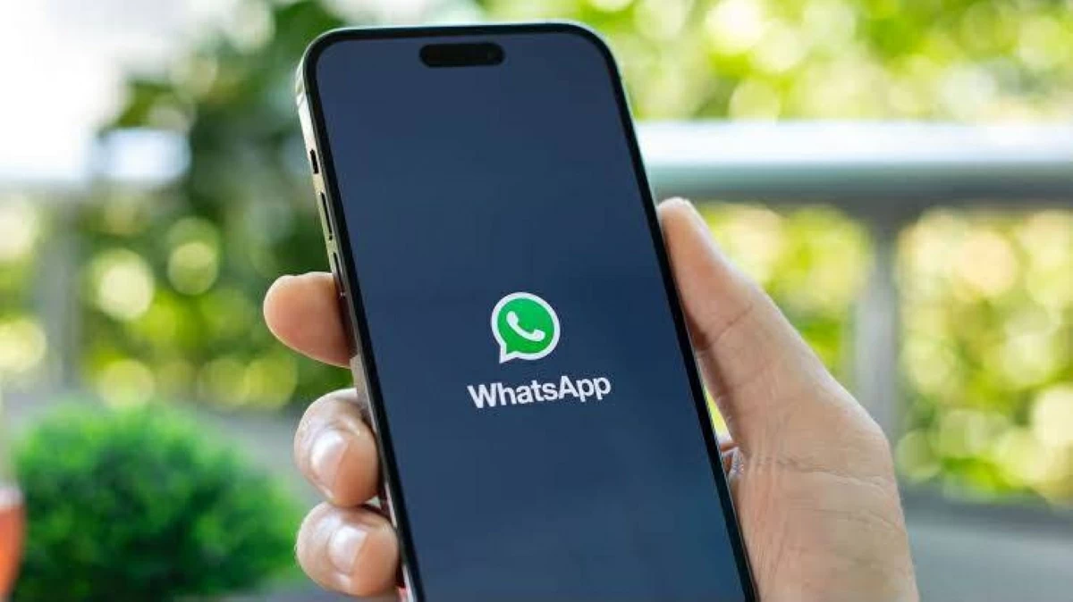 واتساب يختبر ميزة جديدة لفتح الروابط على آيفون.. كيف تعمل؟