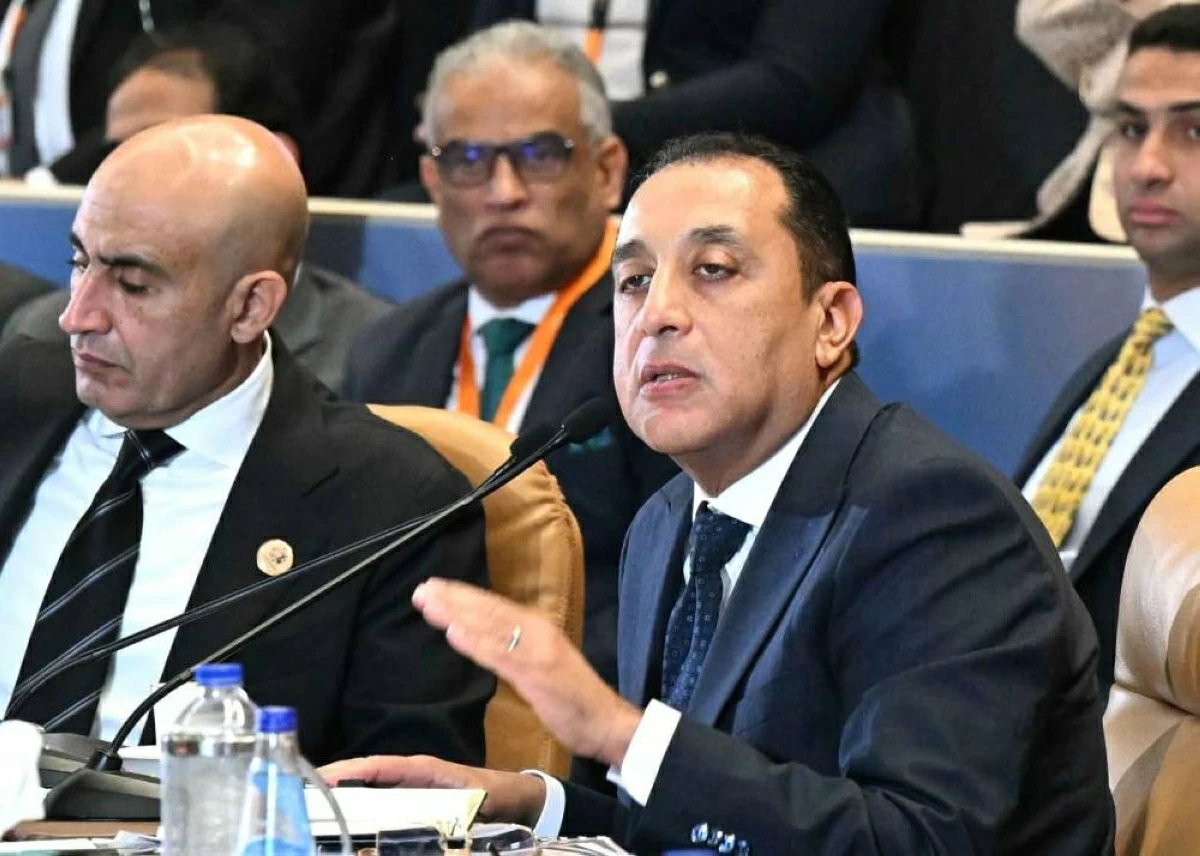 رئيس وزراء مصر يكشف.. لماذا تقبل الجامعات المصرية الطلاب الأجانب بمجاميع أقل؟