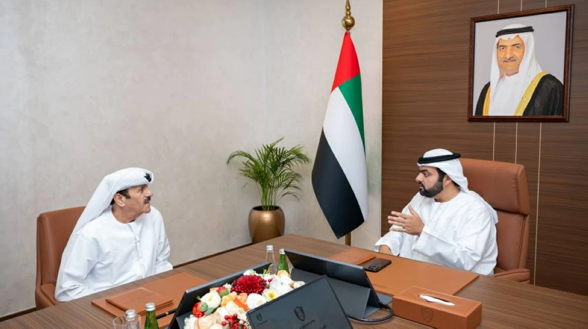 محمد بن حمد يطّلع على نتائج برنامج المتسوق السري بالفجيرة