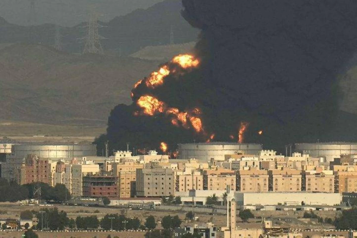 السعودية.. ارتفاع عدد ضحايا الاعتداء على مطار الملك فهد إلى قتيلين