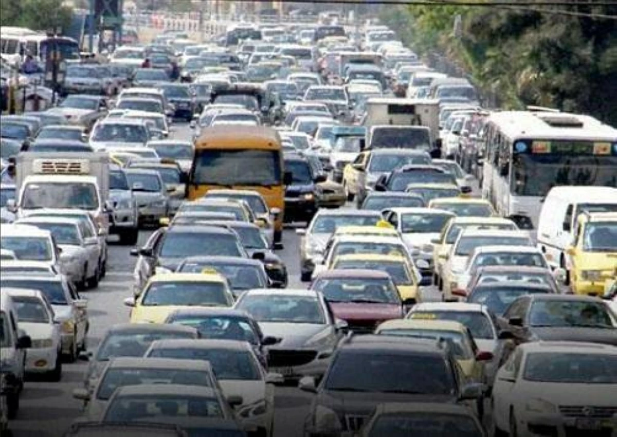 الأردن يدرس 3 حلول لمواجهة الاختناق المروري في عمّان