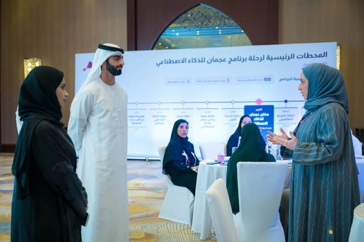 حميد بن عمار يطّلع على مشاريع ومخرجات مختبر عجمان للذكاء الاصطناعي