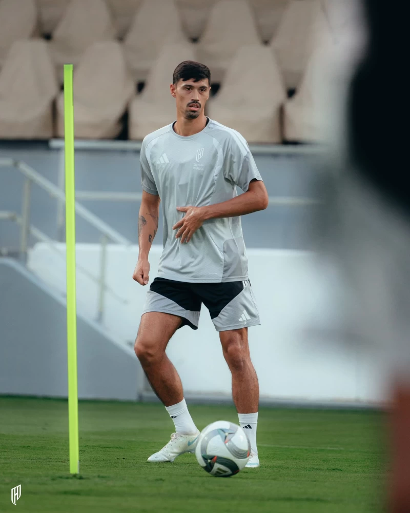 القادسية يصطدم بالهلال .. والنصر في مهمة خطرة أمام الفيصلي