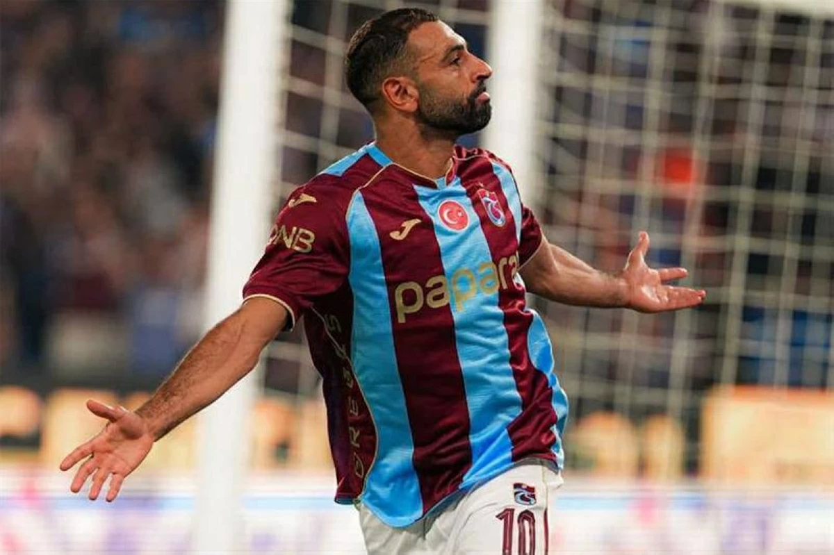 قائد ليفربول يثير الغموض..هل ينتقل مع محمد صلاح إلى طرابزون؟