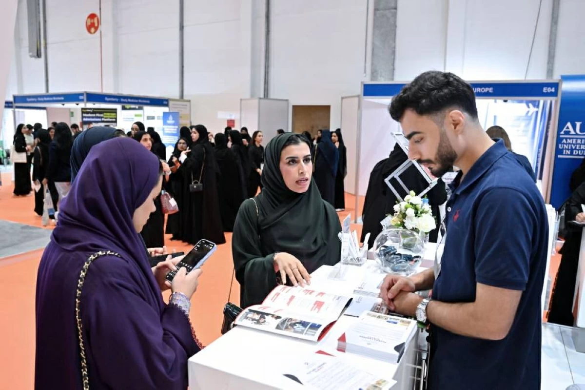 الإمارات.. 3 من كل 4 مشتغلين يعملون بالقطاع الخاص