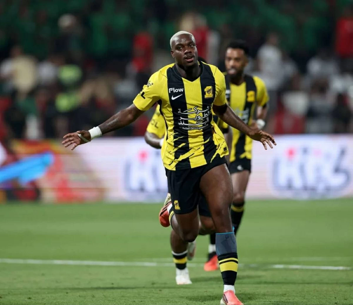 مشاهدة مباراة نيفتشي والاتحاد في دوري أبطال آسيا للنخبة.. الموعد والقنوات الناقلة