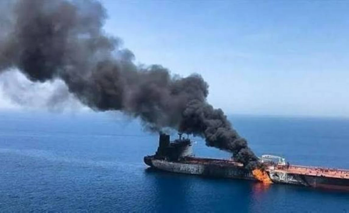هيئة بحرية بريطانية: حريق على متن سفينة قبالة سواحل العراق
