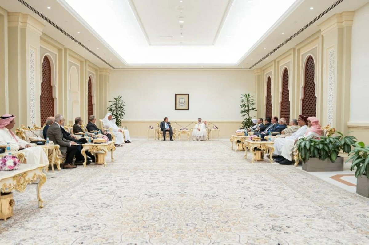 حاكم الشارقة يجدد الثقة في مجلس أمناء الهيئة العربية للمسرح