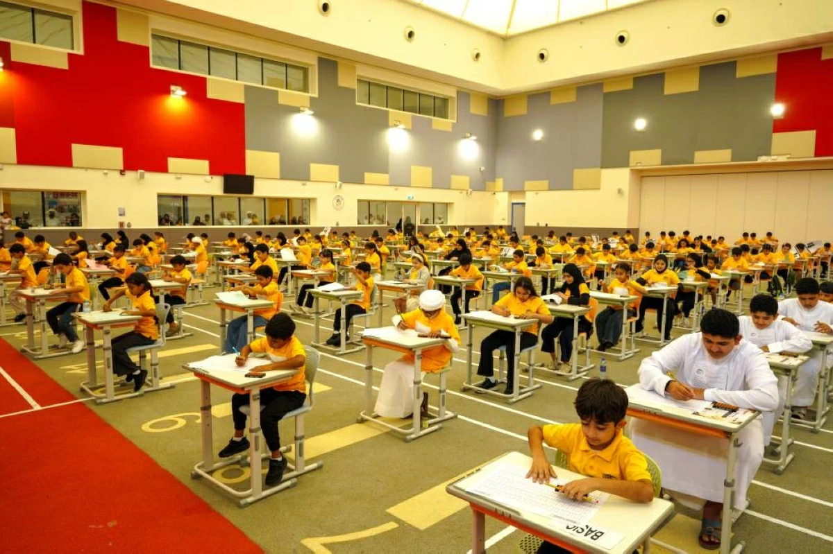 طلبة «تحدّي الحساب الذهني» بالفجيرة يحصدون 18 ميدالية بالبطولة العربية