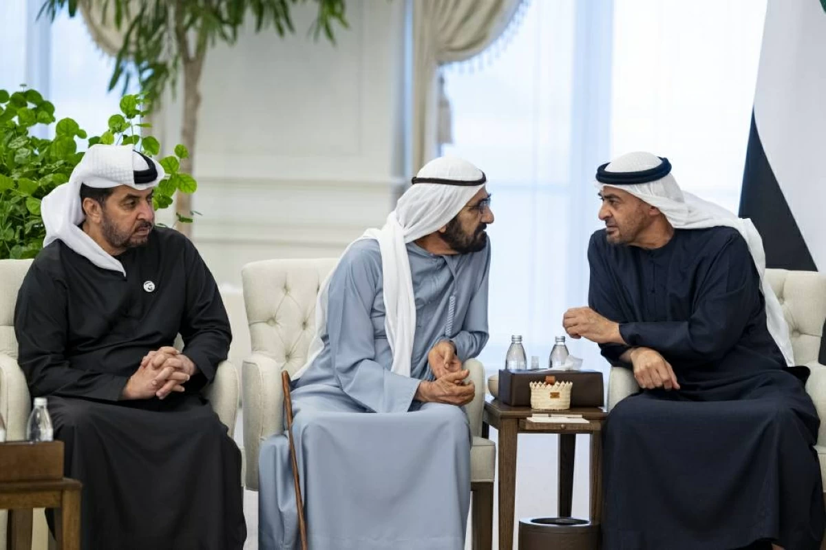 وسام زايد لطاقم «فلاي دبي» تقديراً لشجاعتهم