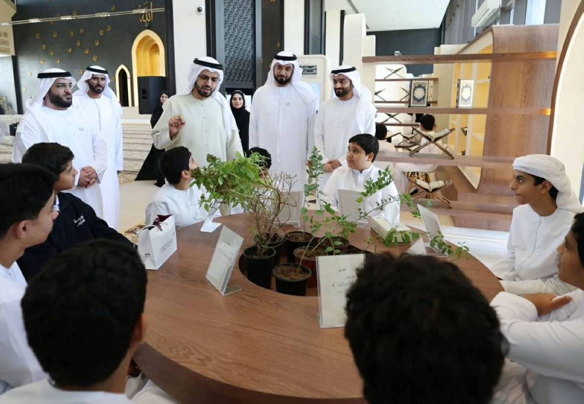 الدرعي يتفقد التصفيات النهائية لجائزة الإمارات الدولية للقرآن