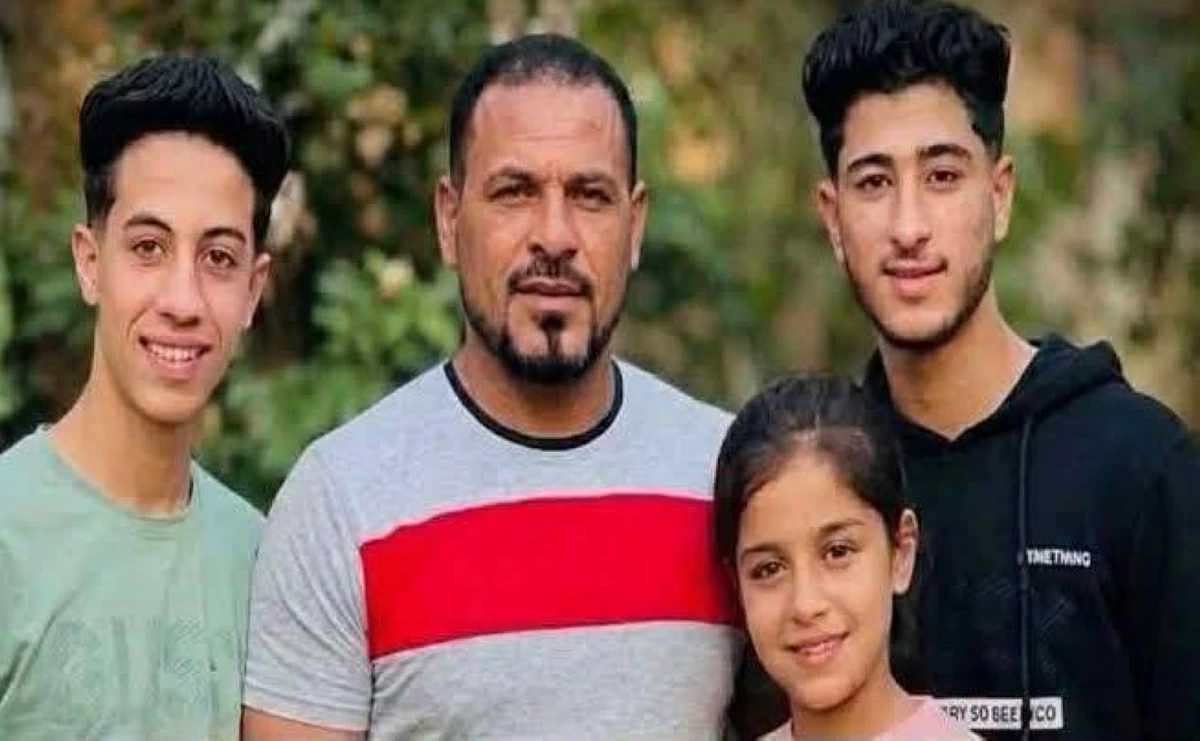 أب وأبناؤه الثلاثة بين الضحايا.. مأساة تصادم دراجتين تهز محافظة مصرية