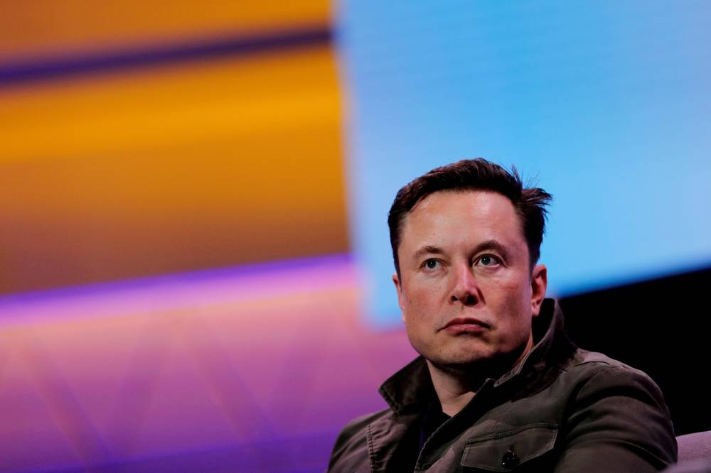 Elon musk speaks to twitter employees today 1 4592751