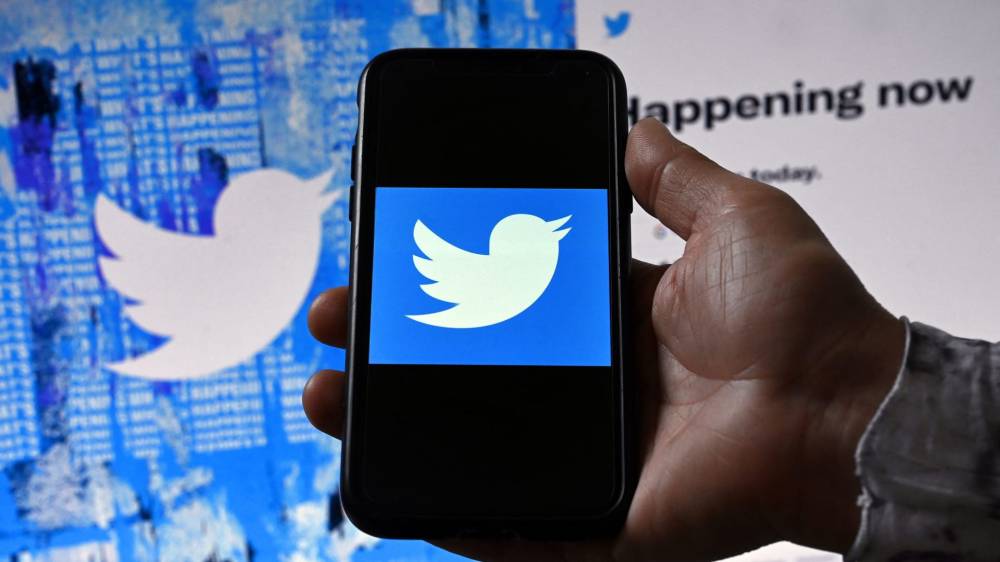Twitter quickly retracts the "official" flag 1 4650133