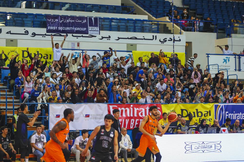 دينامو وسترونج يتصدران في «دولية دبي للسلة» دينامو وسترونج يتصدران في «دولية دبي للسلة»
