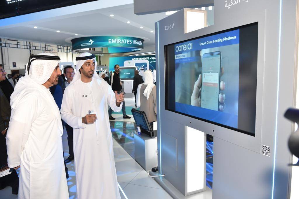 «الإمارات للخدمات الصحية» تطلق مشروعي «الرعاية الذكية» و«التوأمة الرقمية»