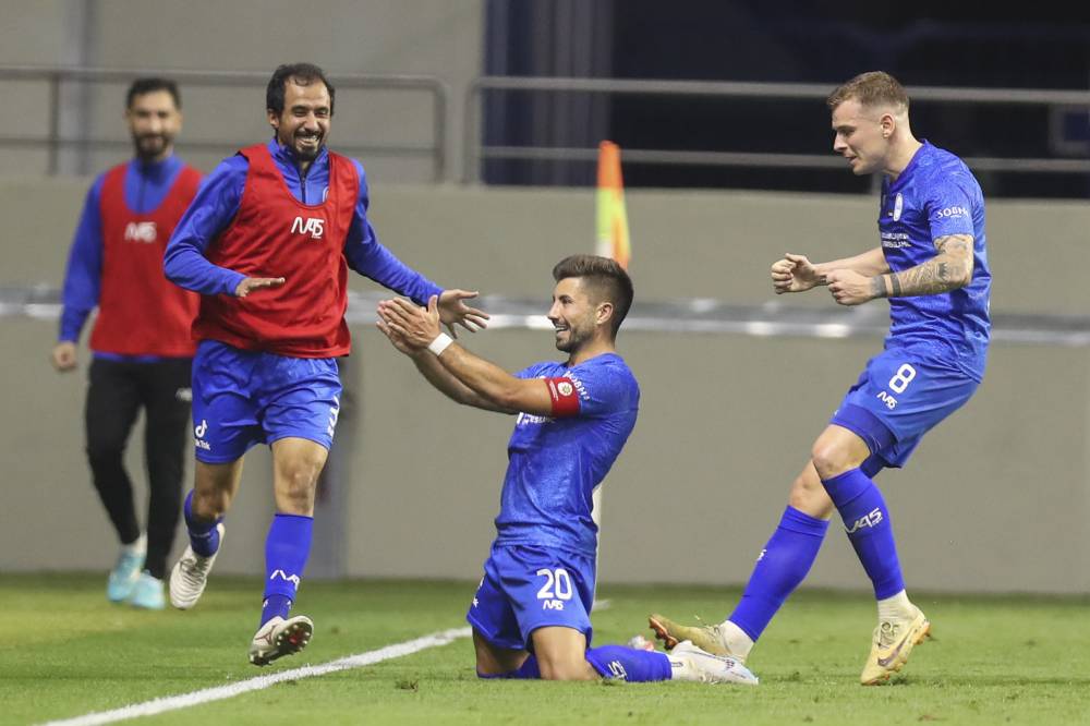 ركلة جزاء نادرة تضع النصر في الأمان