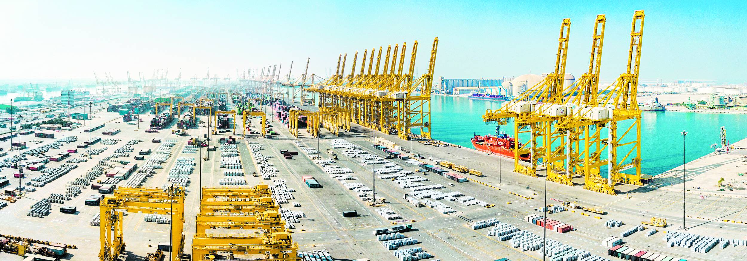 Image:الإمارات.. تخفيض الرسوم الجمركية على السلع الإسرائيلية ضمن 10 فئات
