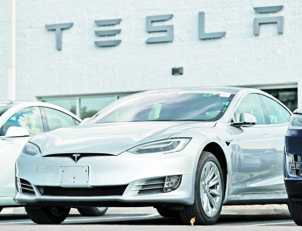 Image:تيسلا تستدعي 422 مركبة في أمريكا بسبب مشكلة في التعليق