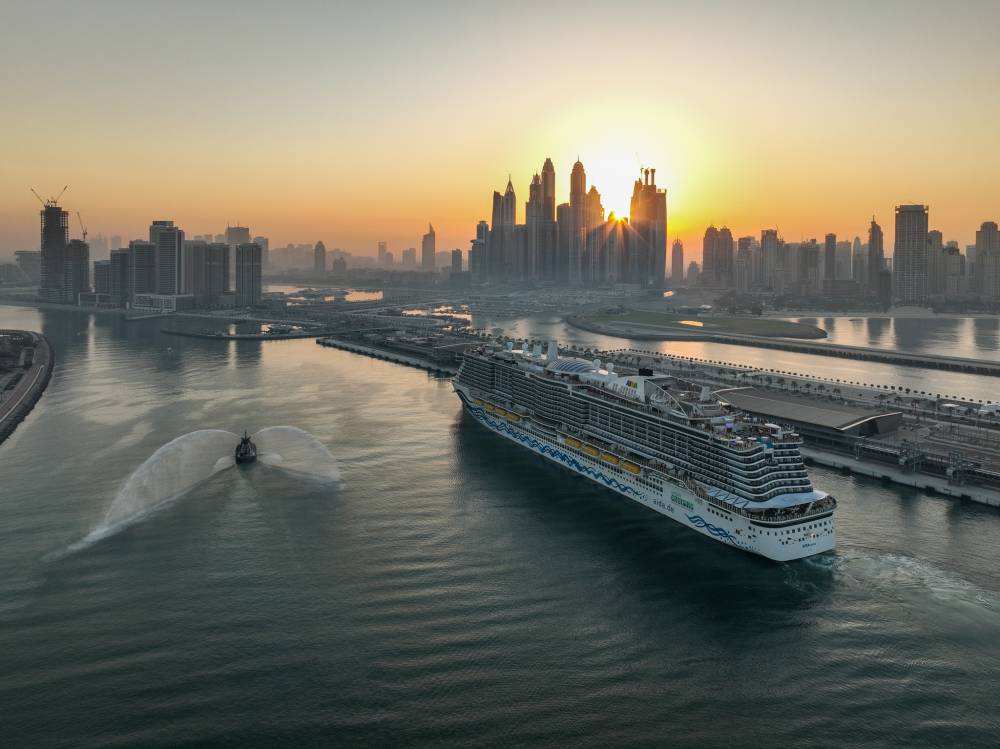 Image:الإمارات قبلة الأغنياء والباحثين عن أفضل الدول للعيش الكريم