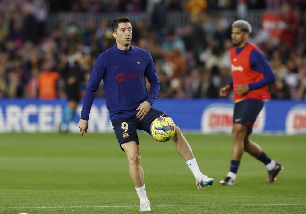 Image:ليفاندوفسكي يأمل اللعب مع ميسي