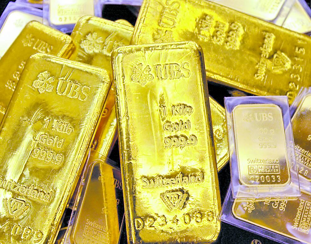 Image:الذهب فوق مستوى 2000 دولار من جديد