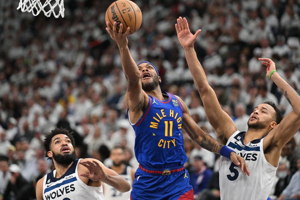 Image:دنفر يوسّع الفارق مع مينيسوتا