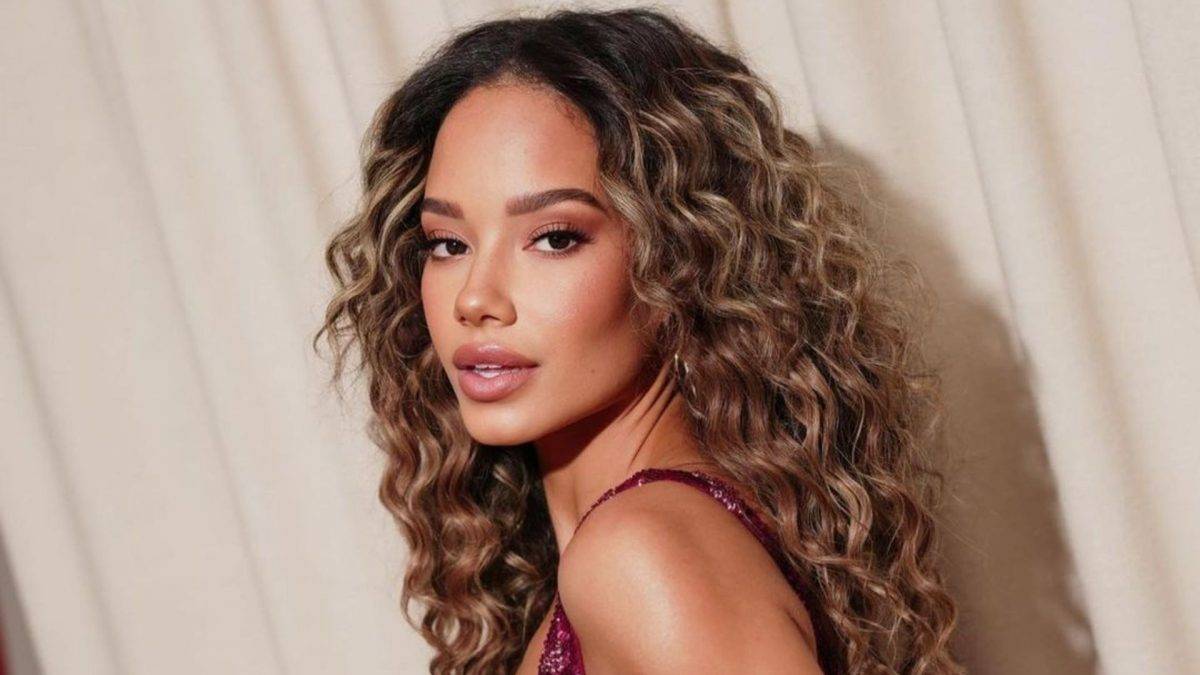 Image:بنزيمة أب للمرة الرابعة