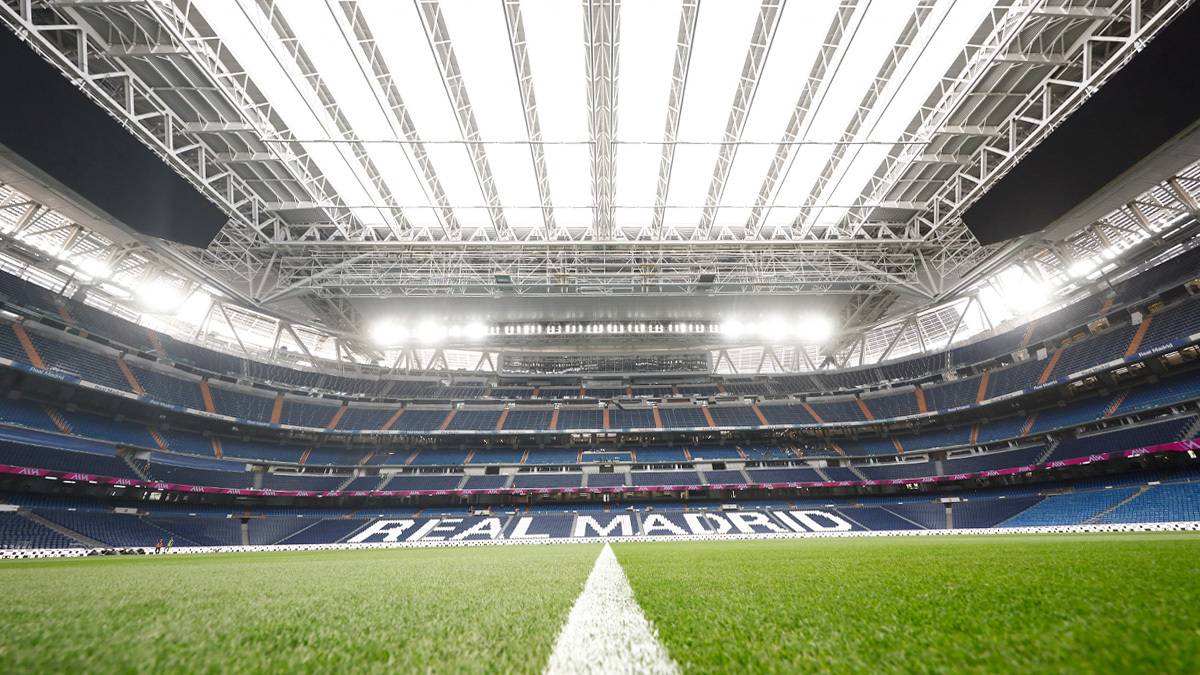 بالفيديو| «قابل للطي».. ريال مدريد يستعرض «ملعبه الأسطوري» بعد التجديد ...