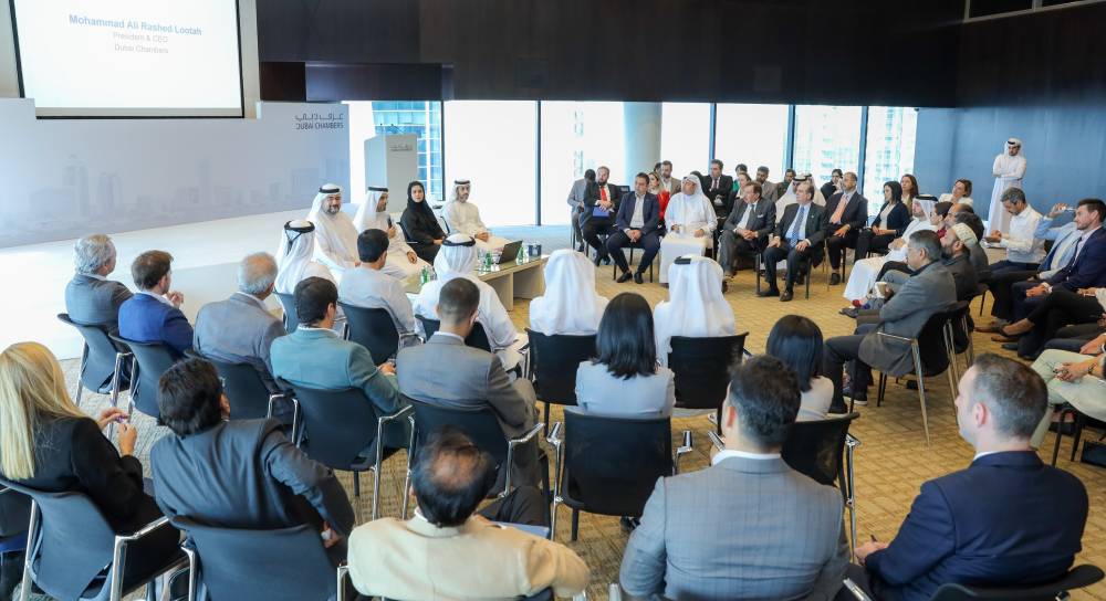 «غرفة دبي» تؤكد التزامها بتعزيز تنافسية مجتمع الأعمال