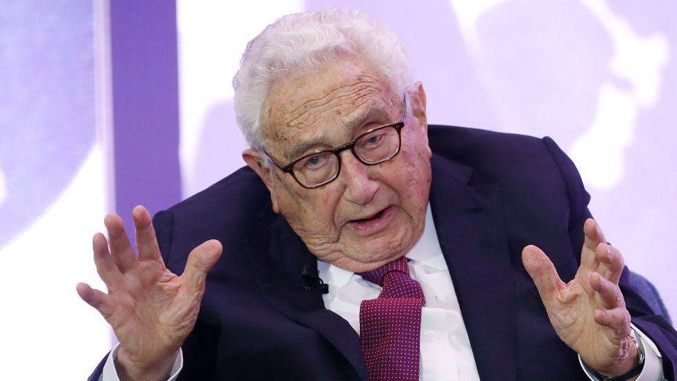من هو هنري كيسنجر ثعلب السياسة الأمريكية؟ من هو هنري كيسنجر ثعلب السياسة الأمريكية؟