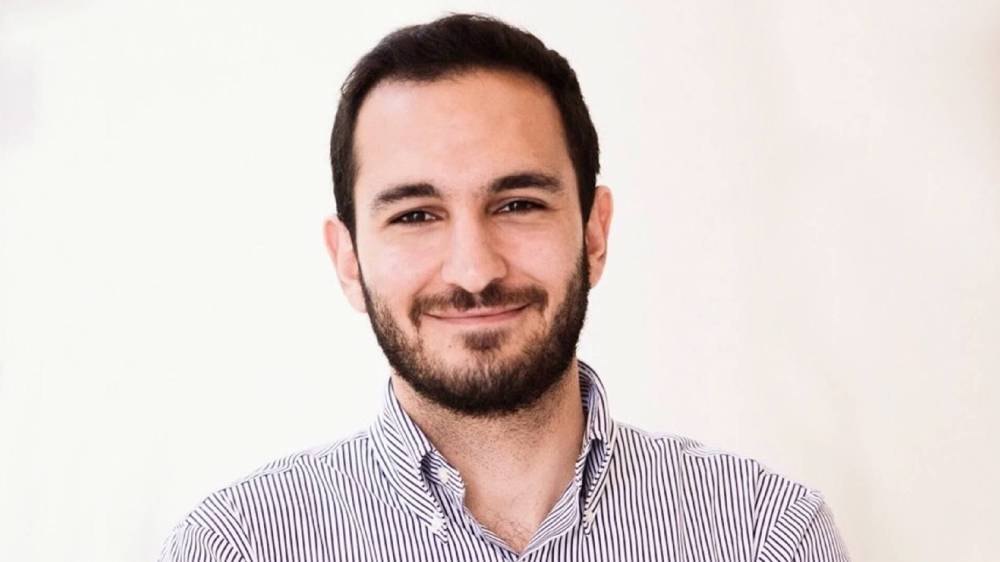 البروفيسور اللبناني فاضل أديب
