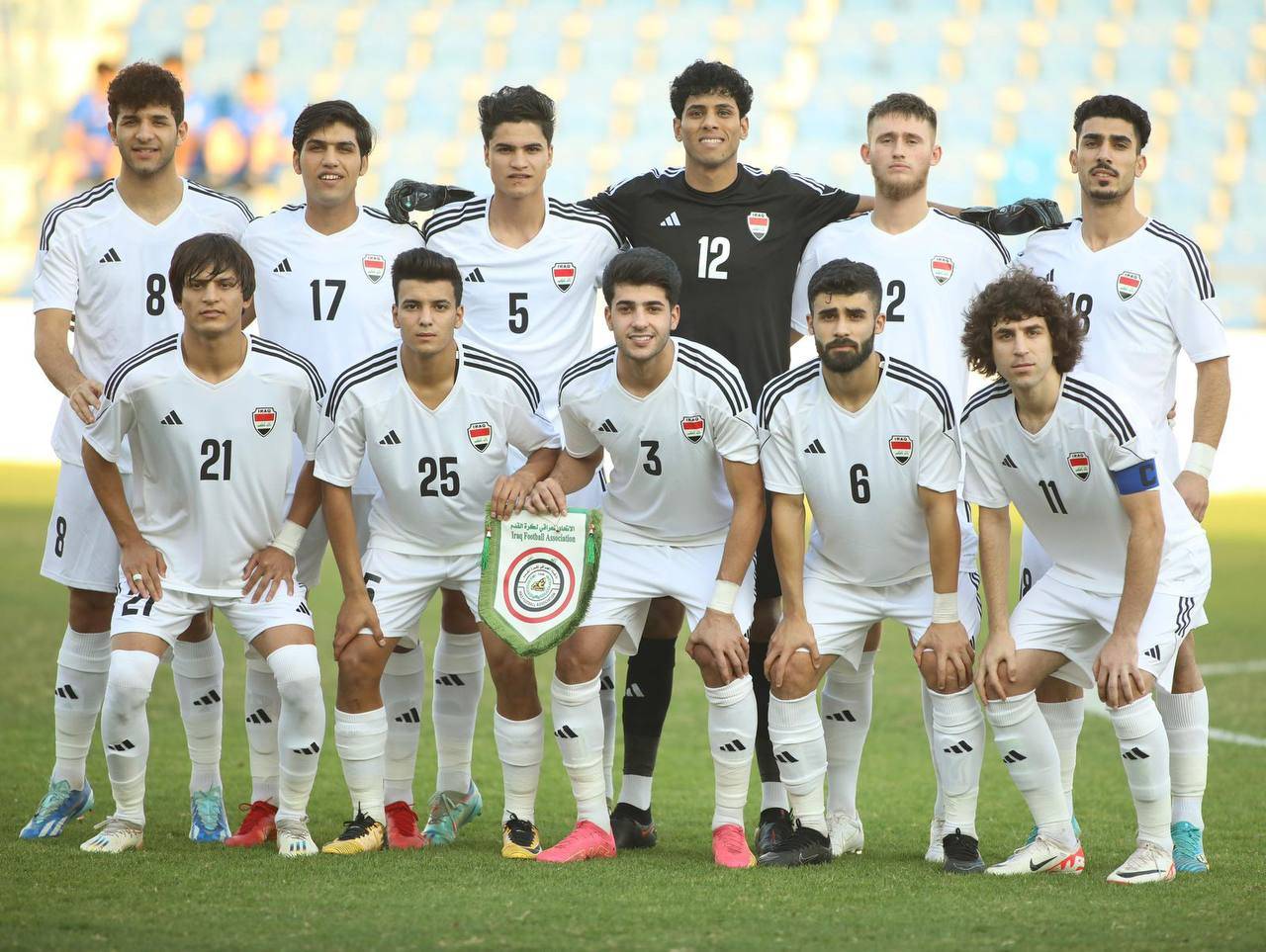 شنيشل يدعو 35 لاعباً لمنتخب العراق الأولمبي