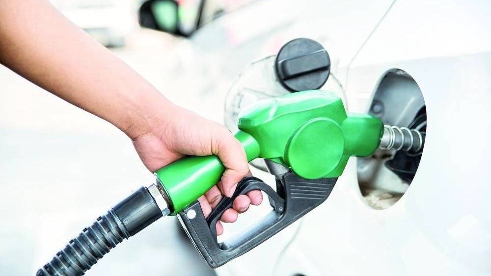 الإمارات.. ارتفاع أسعار البنزين وتراجع الديزل لشهر مايو