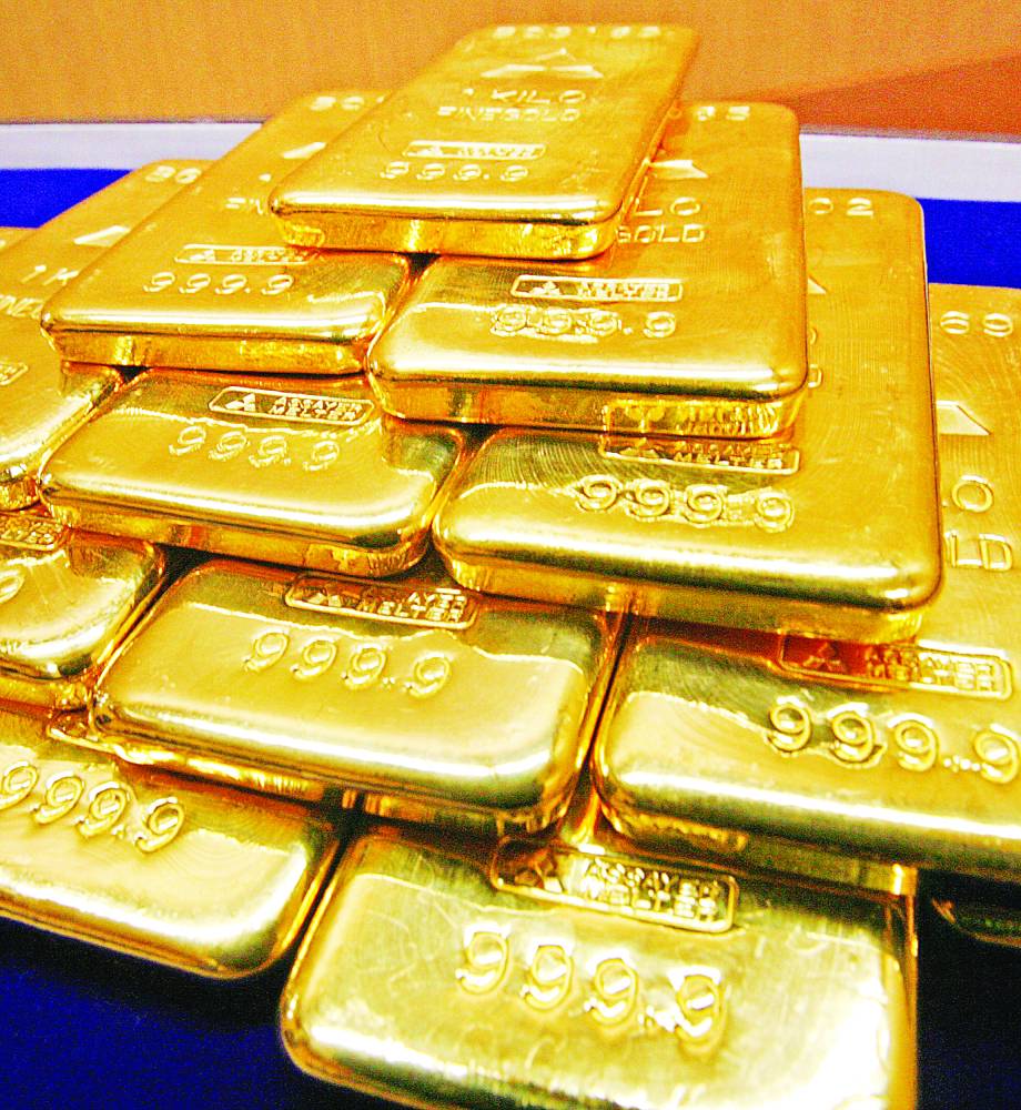 الذهب يلمع وسط حالة الضبابية في الأسواق العالمية