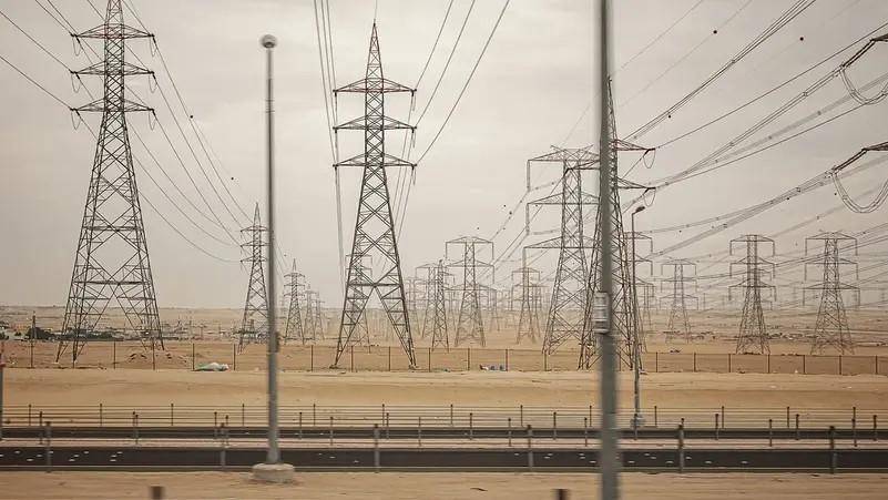 الكويت تطبق خطة ترشيد الطاقة بضبط أجهزة التكييف وإغلاق حرم المساجد