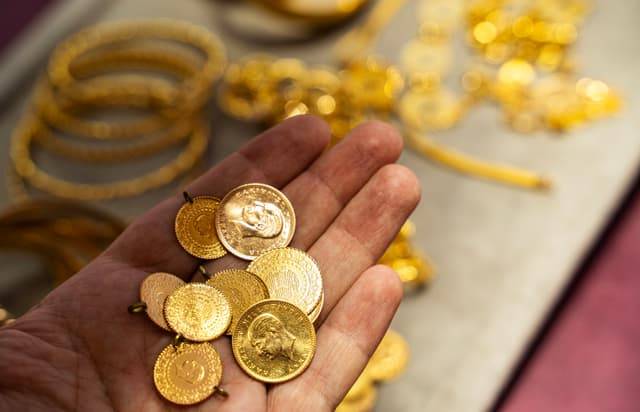 استخدام الذهب لإنتاج أطراف اصطناعية لشبكية العين