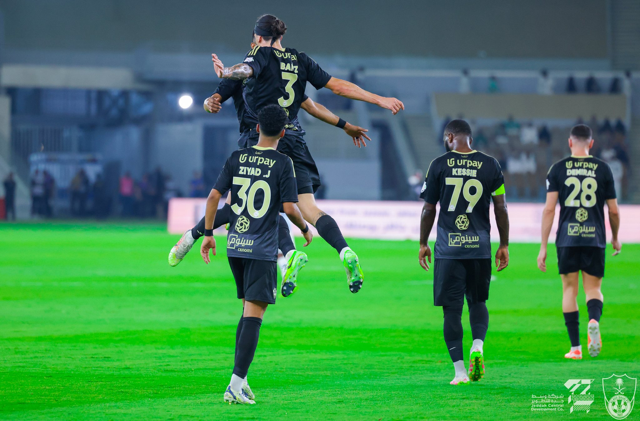 أهلي جدة يستعرض في مرمى الفيحاء بخماسية