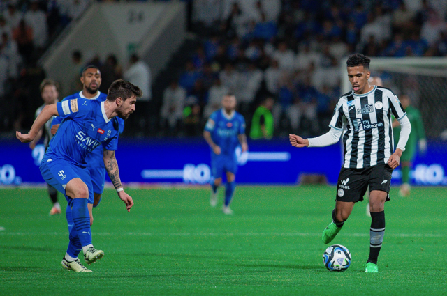 من لقاء سابق للهلال والشباب من لقاء سابق للهلال والشباب