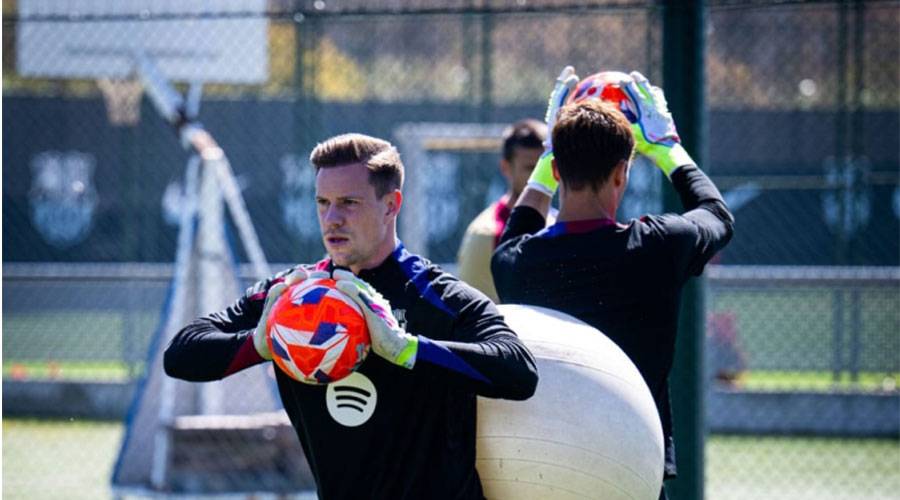 بعد عودة تير شتيغن.. من يحرس مرمى برشلونة أمام ريال مدريد؟