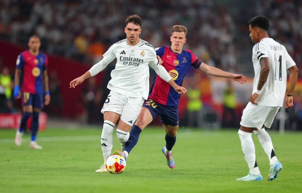 من لقاء ريال مدريد وبرشلونة