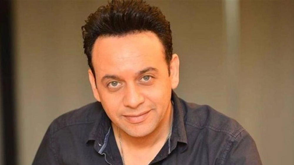 مصطفى قمر يكشف سر غيابه برسالة مؤثرة من المستشفى