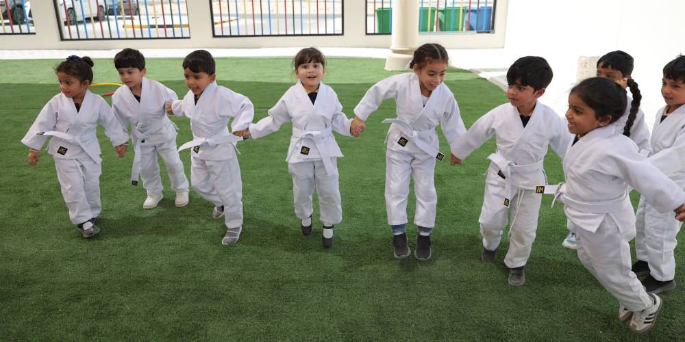 من نشاط الأطفال