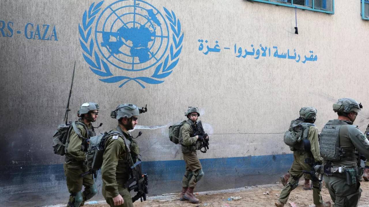 50 من موظفي «الأونروا» في غزة تعرضوا لسوء المعاملة بسجون إسرائيل 50 من موظفي «الأونروا» في غزة تعرضوا لسوء المعاملة بسجون إسرائيل