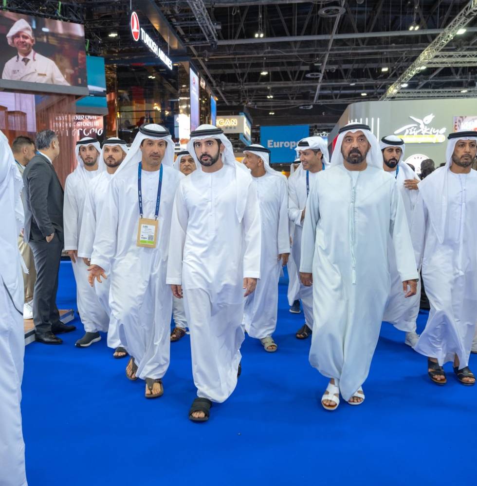 حمدان بن محمد: الإمارات تواصل لعب دور ريادي في تشكيل مستقبل السفر والسياحة حمدان بن محمد: الإمارات تواصل لعب دور ريادي في تشكيل مستقبل السفر والسياحة