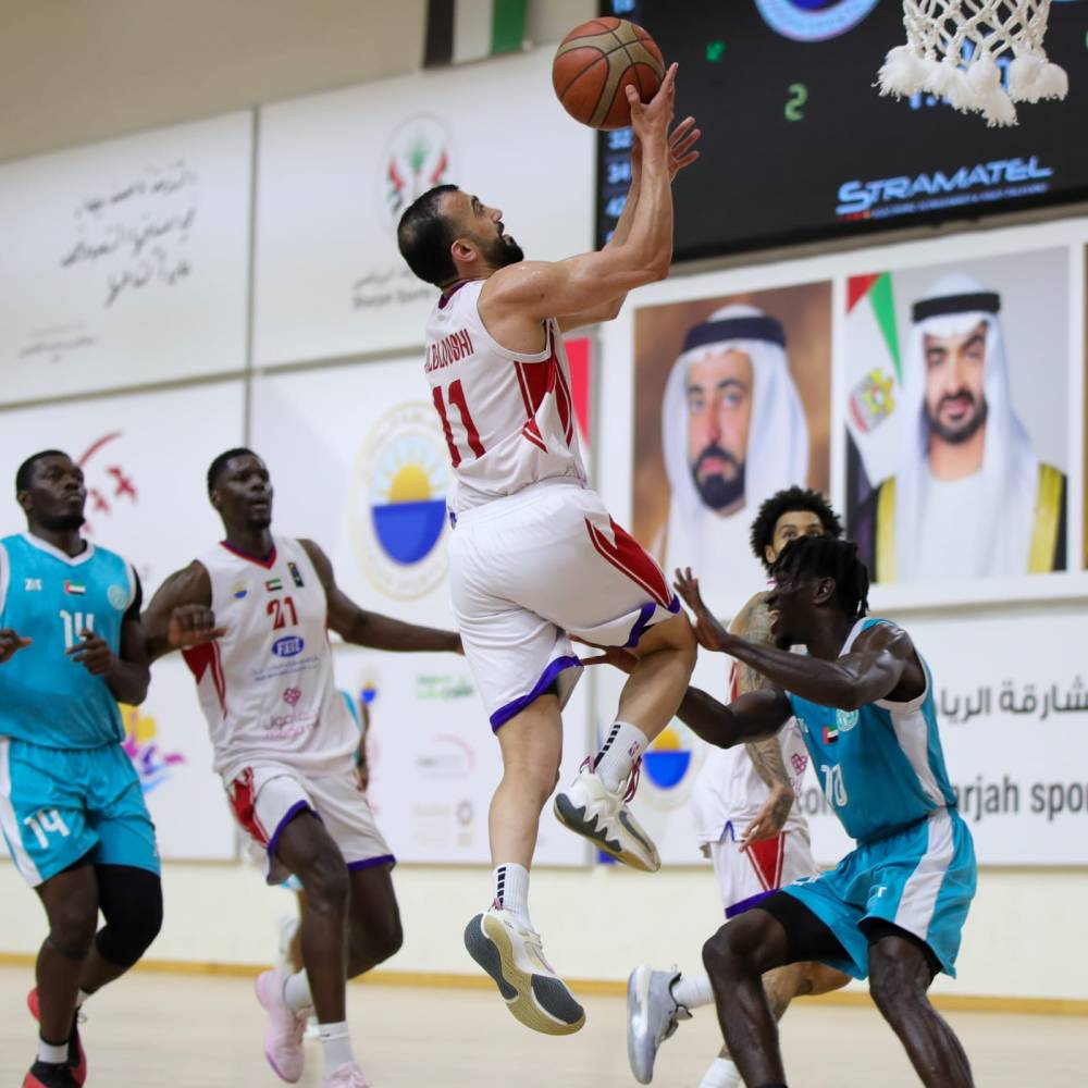 الشارقة يهزم الجزيرة بفارق 51 نقطة في كأس السلة