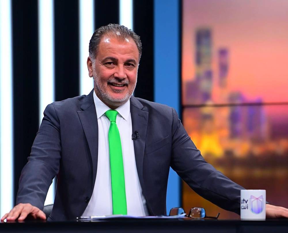 المدرب العراقي عباس عبيد: برشلونة يسر الناظرين