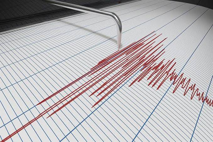 كيف تتصرف بأمان أثناء الزلزال؟.. خطوات بسيطة قد تنقذ حياتك