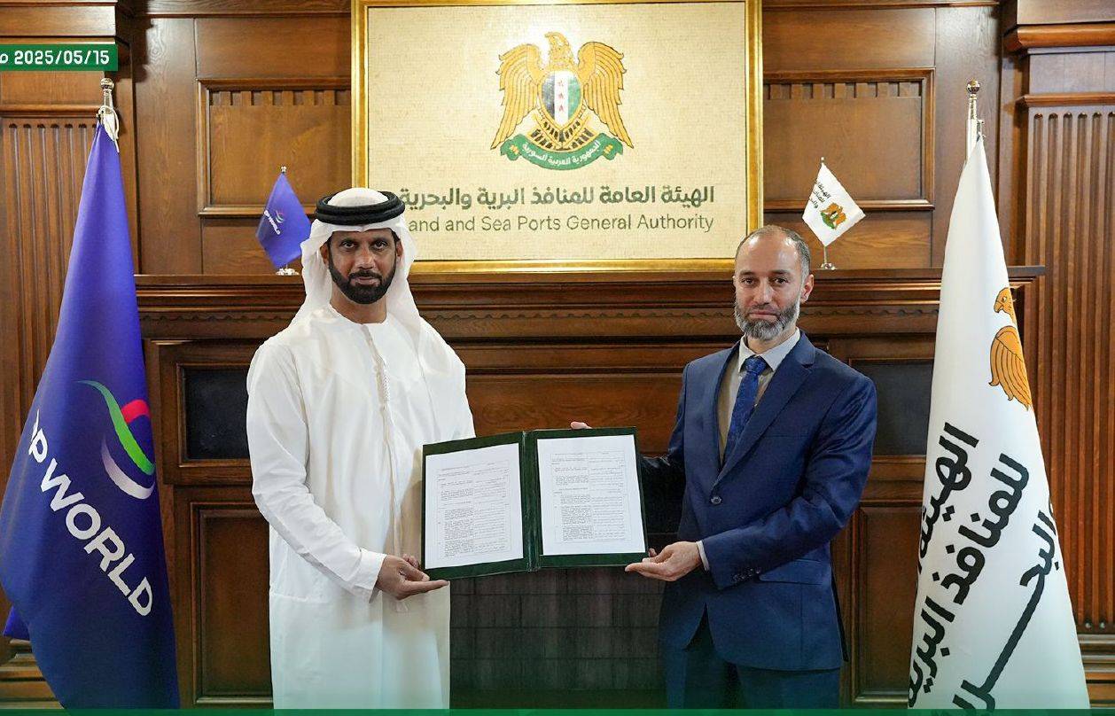 اتفاق بـ800 مليون دولار بين \"موانئ دبي\" وسوريا لتطوير ميناء طرطوس ومناطق لوجستية