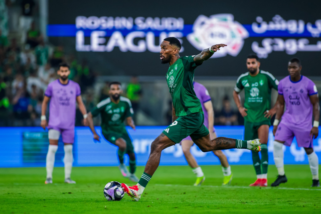 من لقاء الأهلي والخلود